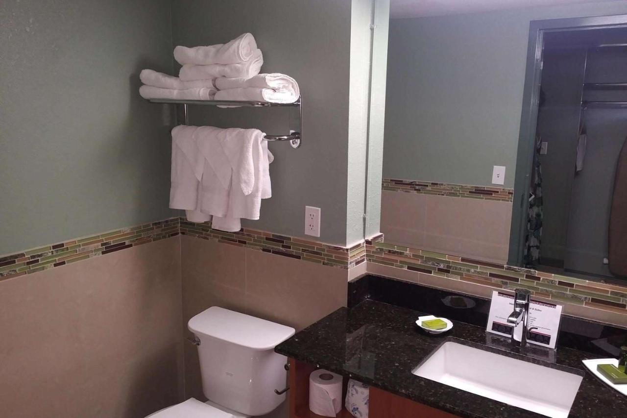 Marble Waters & Suites, Trademark By Wyndham (adults Only) Hotel