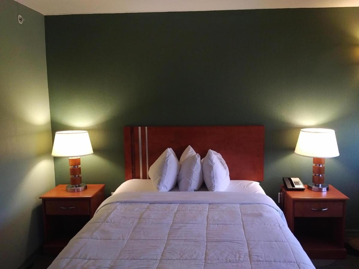 Marble Waters & Suites, Trademark By Wyndham (adults Only) Hotel 3*