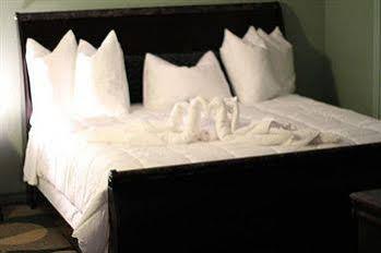 Marble Waters & Suites, Trademark By Wyndham (adults Only) Hotel Jacksonville